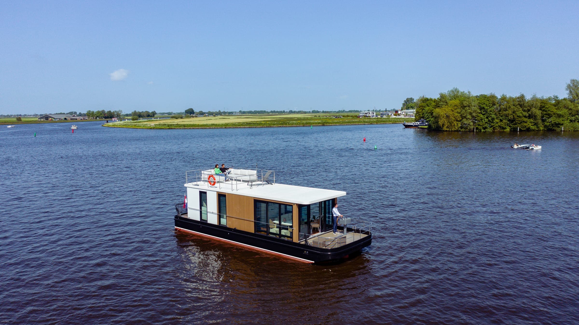 Lotus Houseboats