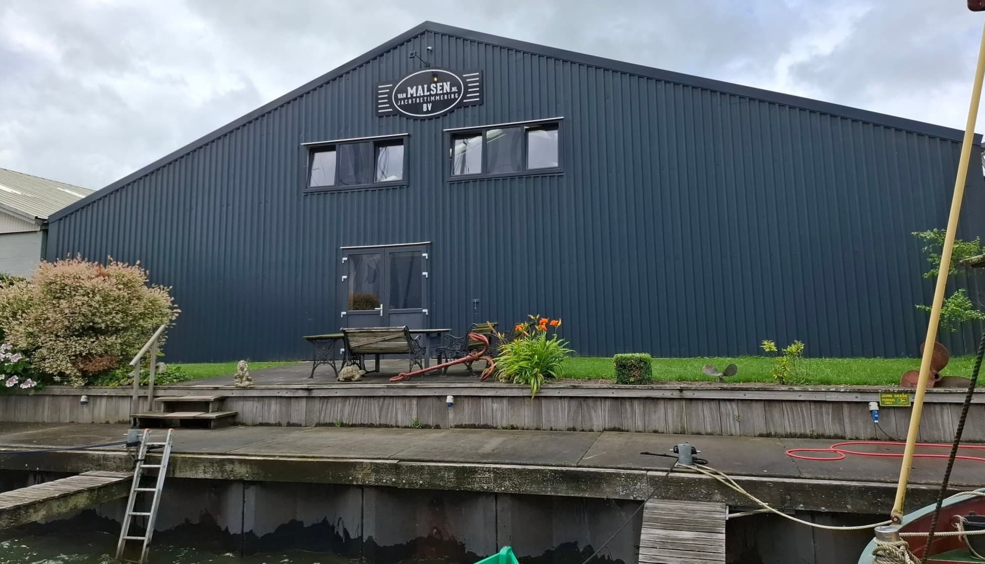 Onze werkplaats in Makkum